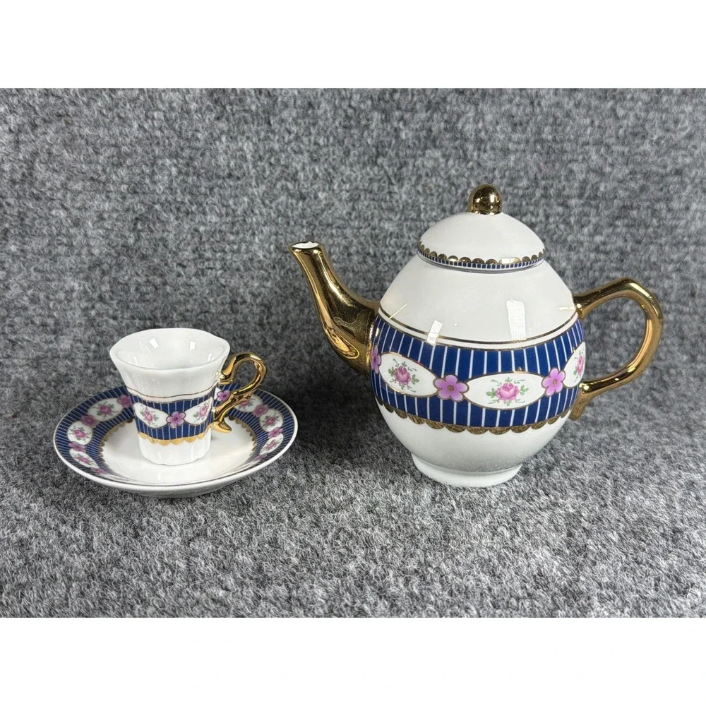 Classic Treasures Imperial Porcelain Miniature Teapot Cup Saucer Set Blue Floral